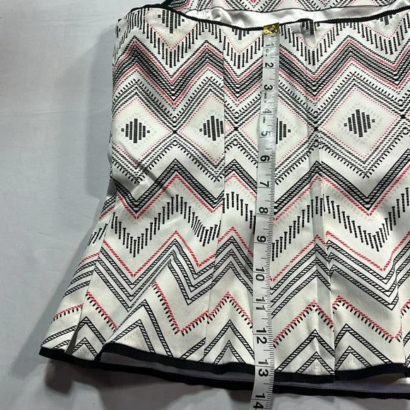 NWT White House Black market peplum style corset, structured top size 8 - Picture 8 of 13